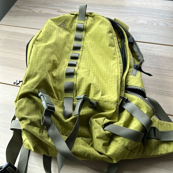 Nike ACG Karst backpack preloved (2008 or so) - Picture 1 of 9